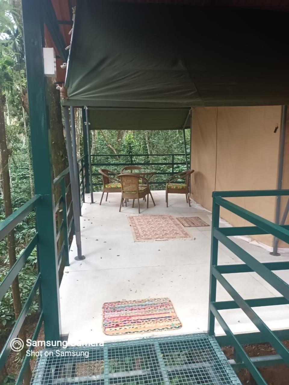 Devi Villa - Plantation Retreat And Forest Getaway Kutta Exterior photo