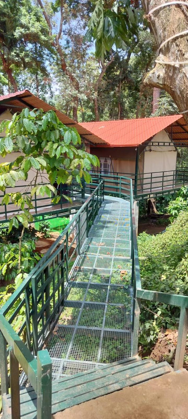 Devi Villa - Plantation Retreat And Forest Getaway Kutta Exterior photo